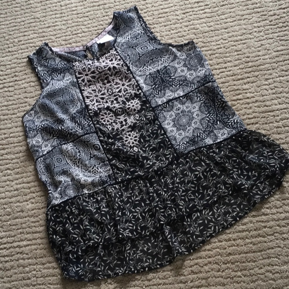 💙 Lacey Knox Rose Tank  2 💙 for $10